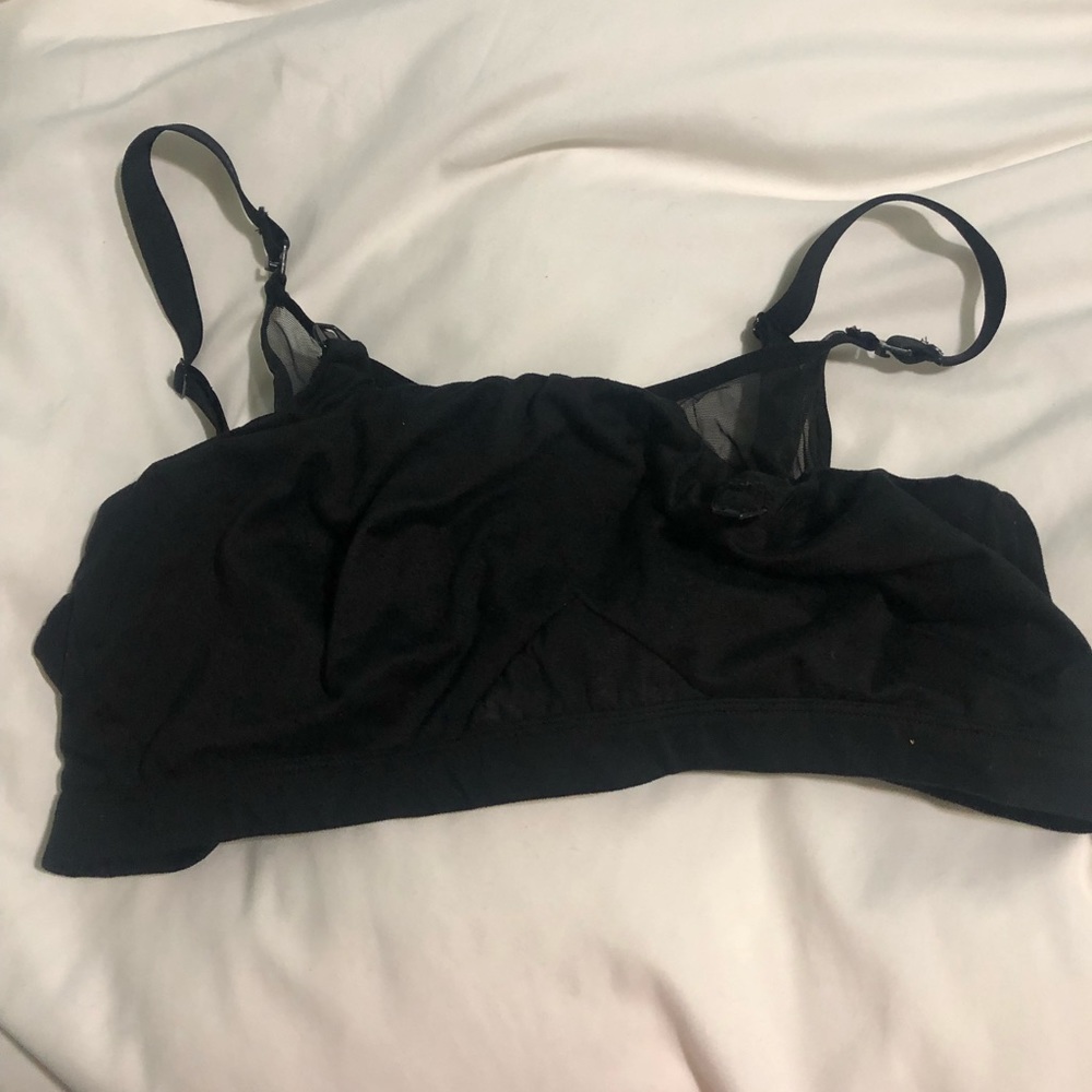 Auden Nursing bra